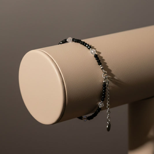 Pulseira Espinela Negra, Quartzo Cristal e Aço Inox Prateado