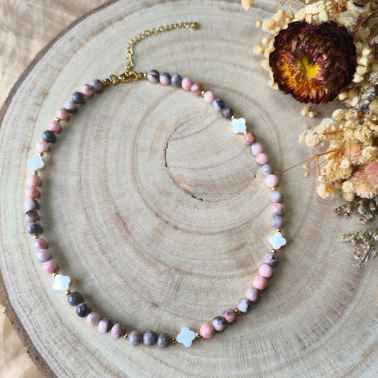 Colar Aura Rosa VI – Jaspe Zebra Rosa e Flores de Madre Pérola