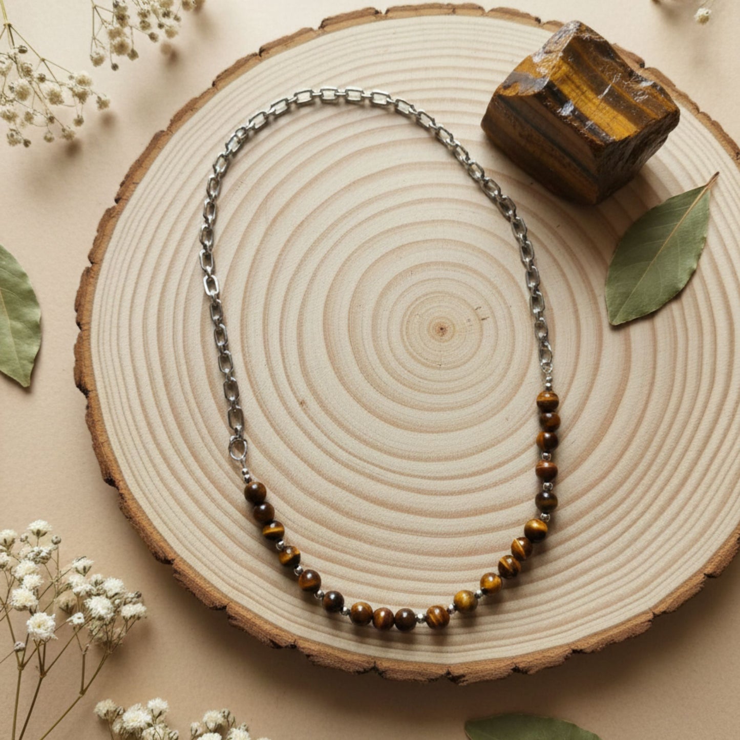 Colar Força e Estilo - Olho de Tigre e Corrente Prateada