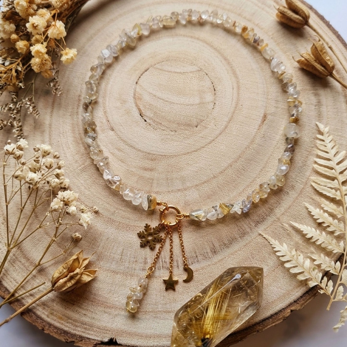 Colar Místico Quartzo Rutilado – Estrela e Lua
